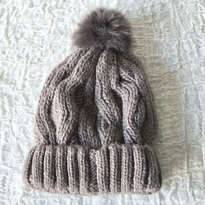 H&M - Brown - Cable Knit - One Size Stocking Cap Beanie‎ Hat! Winter Ski